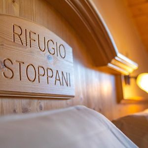 Camera familiare con letto queen size